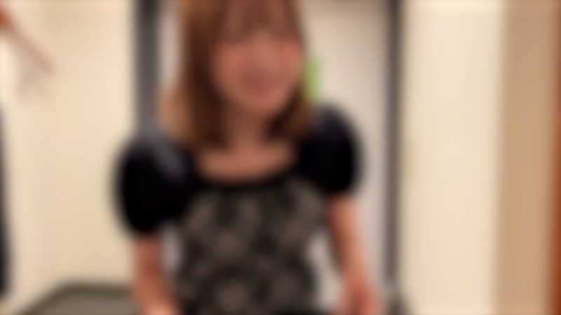 【正片露臉期間限定50%OFF】19歲水嫩女大生1號看似清純卻有著淫蕩性癖,所以讓她換上角色扮演服裝調教,讓她一直喊著要去了。