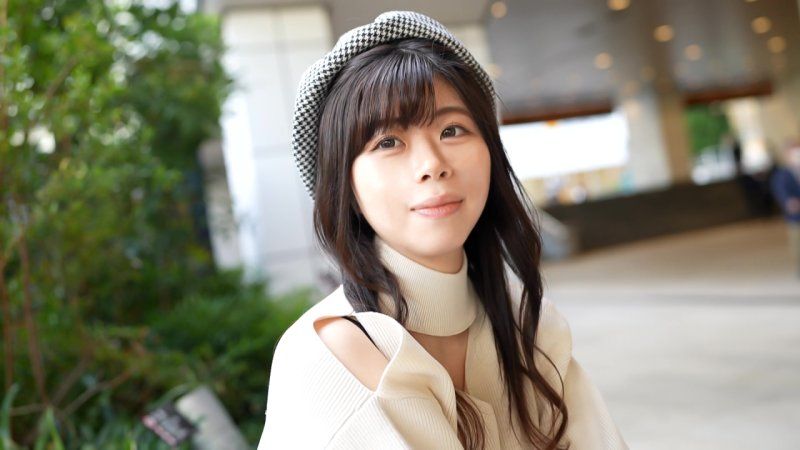 {"translation":"【数量限定公开】性慾过强的20岁理学部女子的刚毛阴部遭猛烈活塞运动♡真实高潮中体验自慰无法