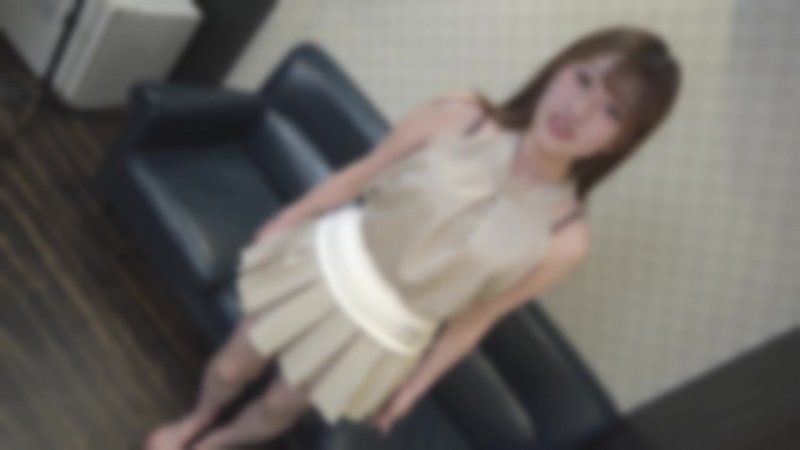 {"translation":"[First Shoot] An innocent and cheerful slender beauty. A pale,slim body gets a big cock and thick