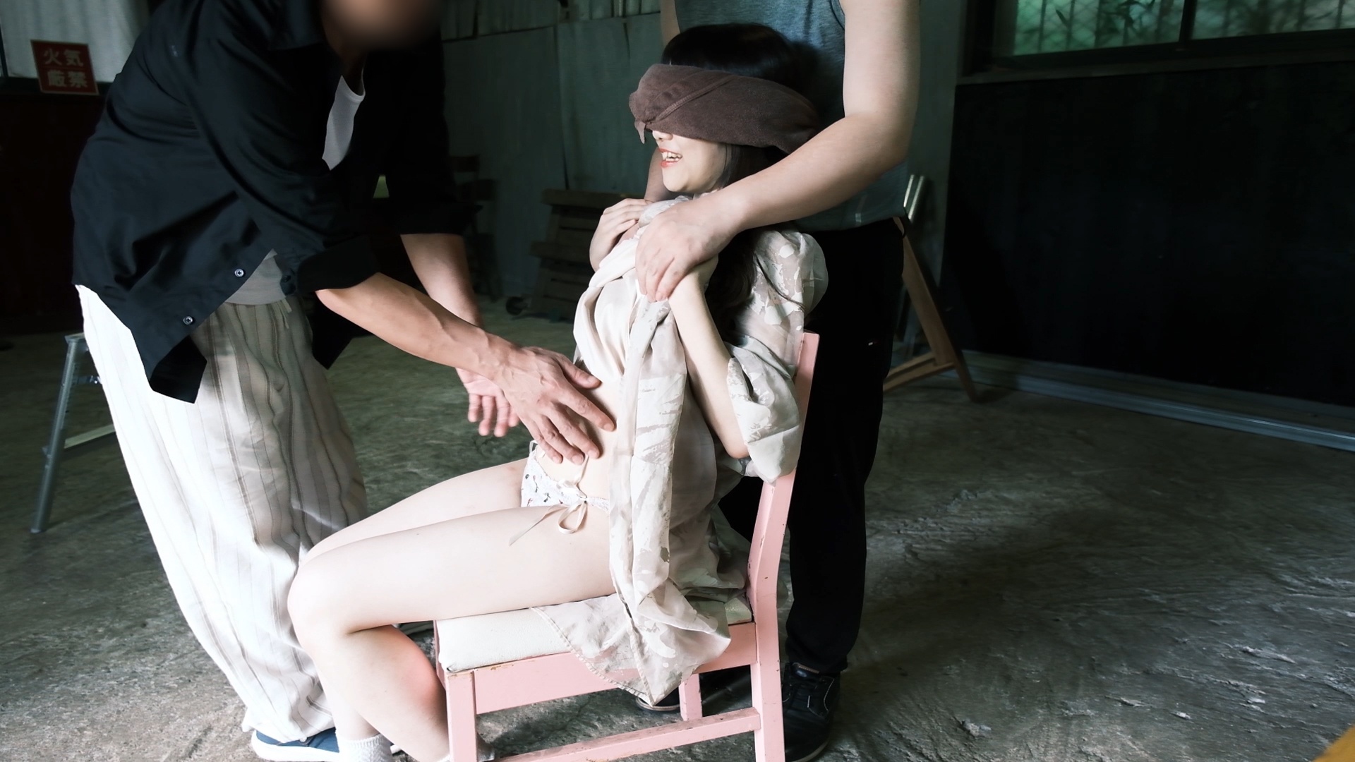 AI生成 sex 廃墟　無修正 
